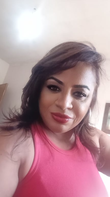 Maya massagista uma experiência sensorial única Massagem