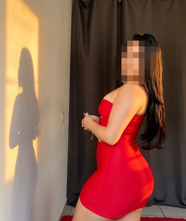 Lia nova por aqui especializada em massagens sensoriais Massagem