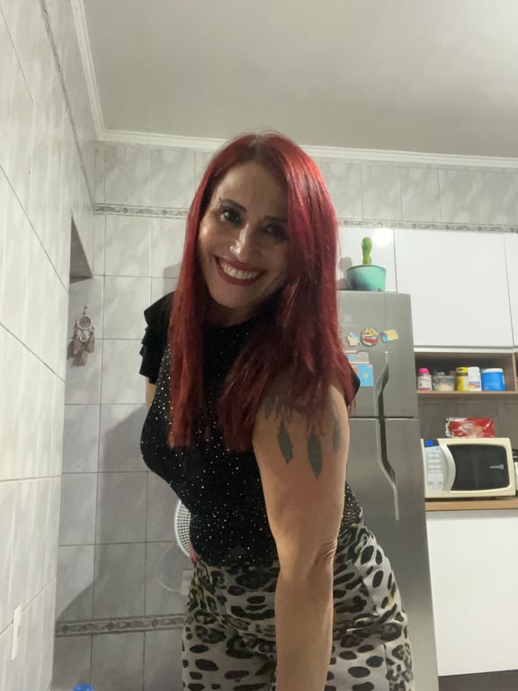 Kate Prem Pavitra Massagens e sensações, venha ficar de pernas bambas Massagem nuru em