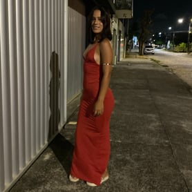 Terapeuta Helo- “Entrega prazer e êxtase em um só toque”