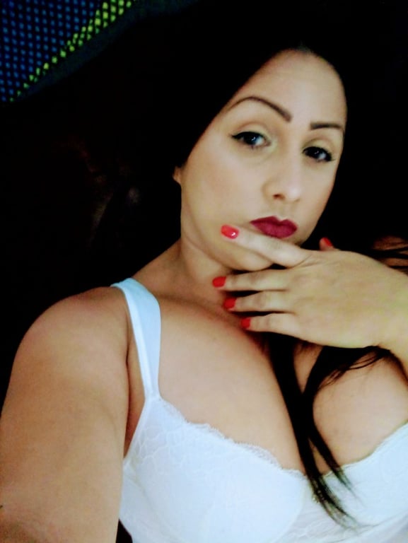 Flora a melhor massagem tântrica do Jabaquara