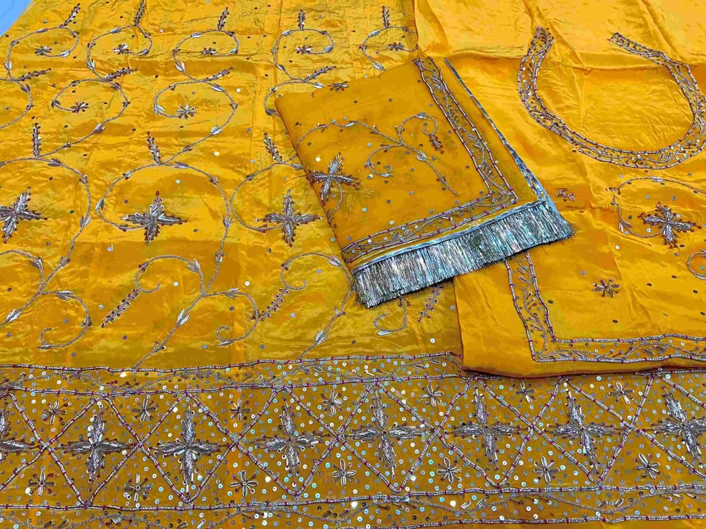 Netural Silk Poshak With Pure Thakur Ji Odhni (Yellow) Ak