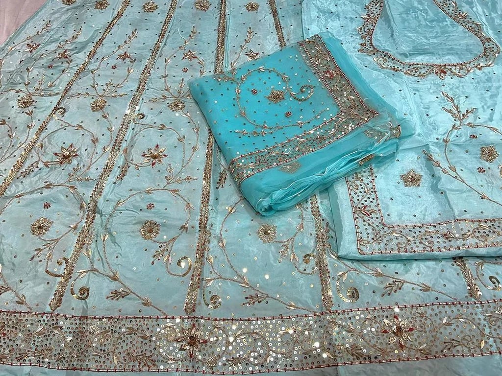 New Launching Heavy Upada Crape With Pure Thakur Ji Odhni Poshak AK