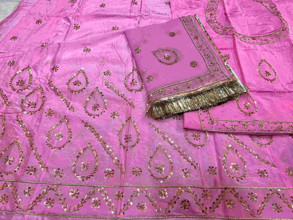 Heavy Upada Crape With Pure Thakur Ji Odhni (PINK) AK