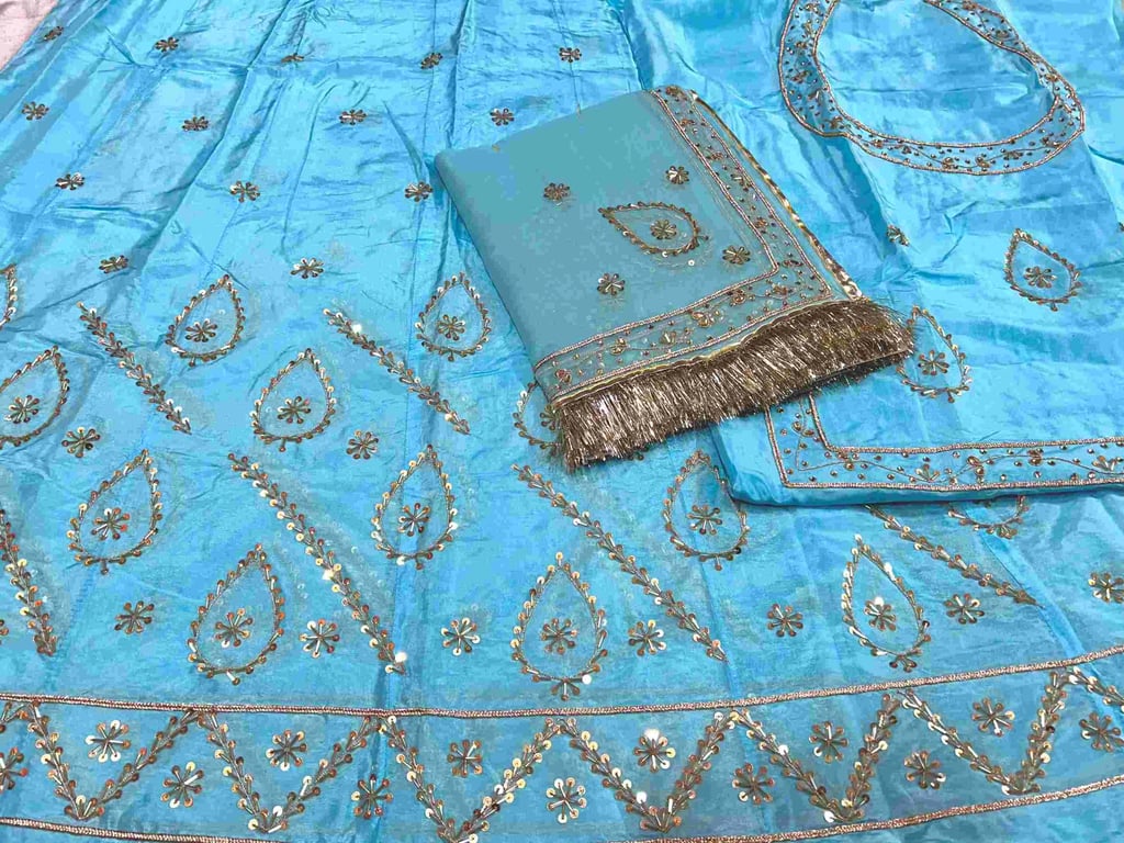 Heavy Upada Crape With Pure Thakur Ji Odhni (SKY) AK