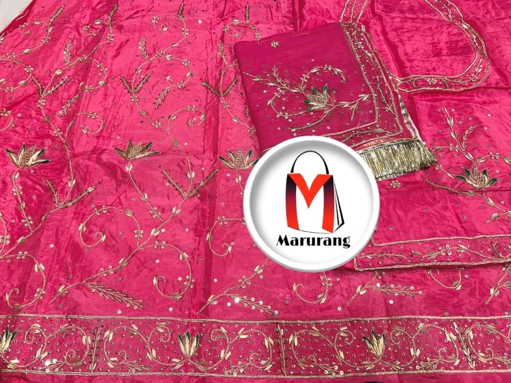 Beautiful Heavy Upada crape with pure thakur ji odhni AK