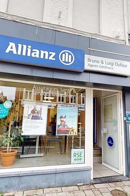 Devanture Allianz à Loos
