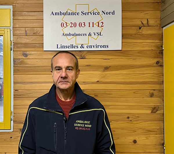 Découvrez Ambulance Services Nord à Linselles, entreprise de transport sanitaire proposant ambulances, VSL et assistance médicale pour patients et urgences.