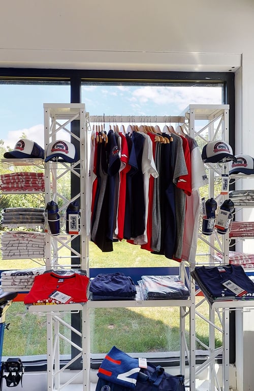 F45 (établissement fermé)