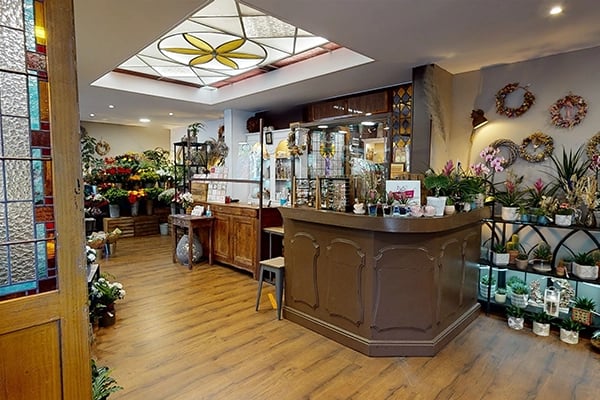 Mademoiselle fleuriste