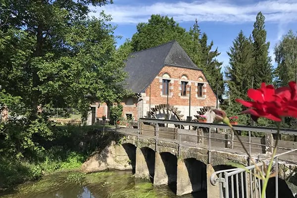 spa du moulin du bocage vu du jardin