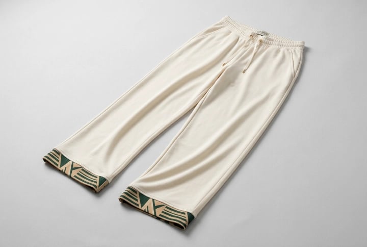 Wide-leg jogger in cream with sublimated hem strip