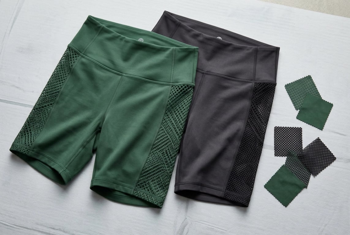 Yoga shorts mesh insert design