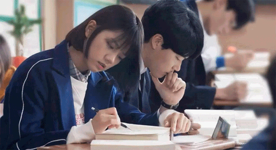 中学生长大后真的会后悔在中学时代没有告白吗? | 文字碌碌 中学生长大后真的会后悔在中学时代没有告白吗?