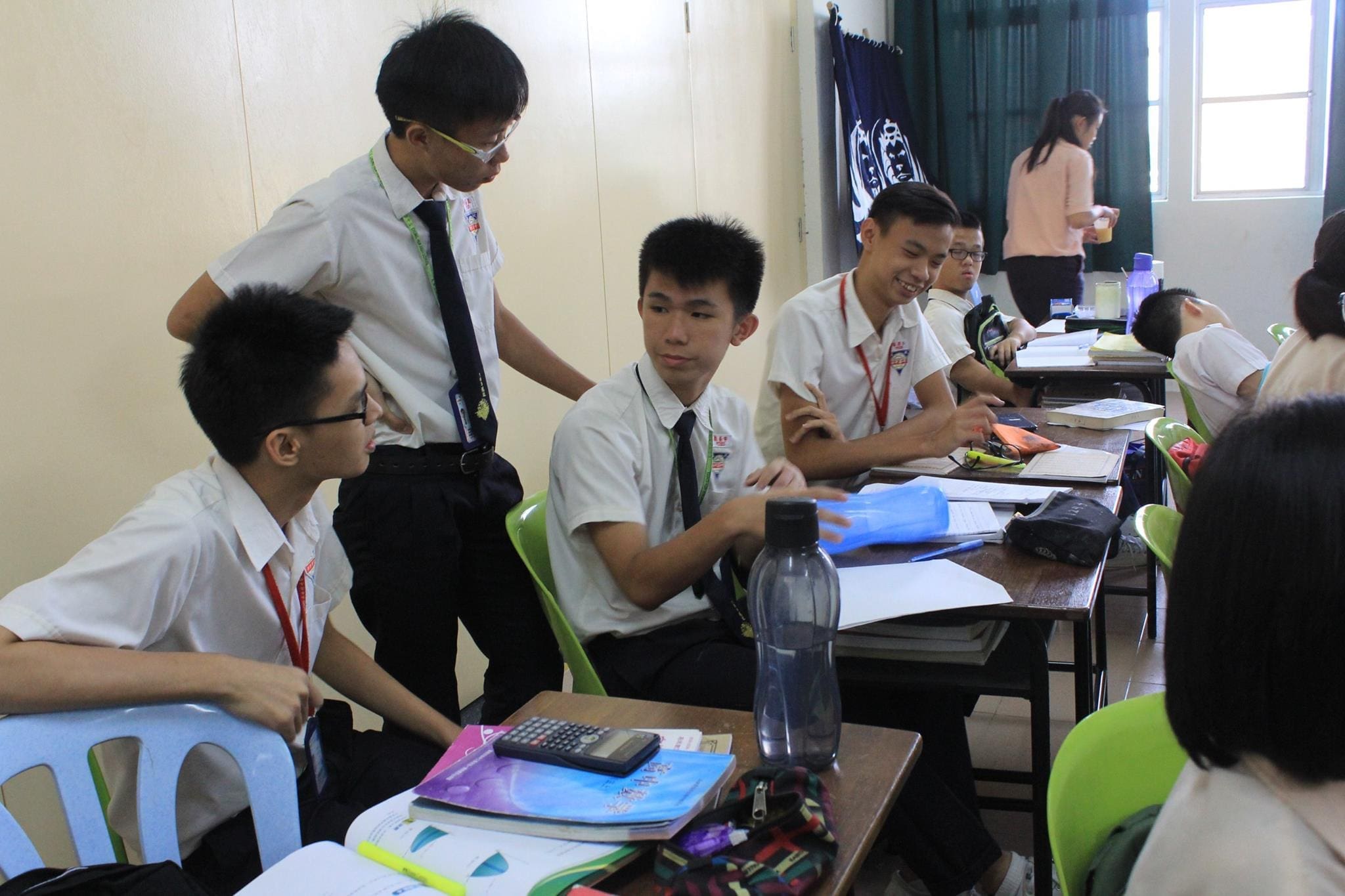为什么学校那么不自由,这么多人毕业后会舍不得它? | 文字碌碌 学校班上日常
