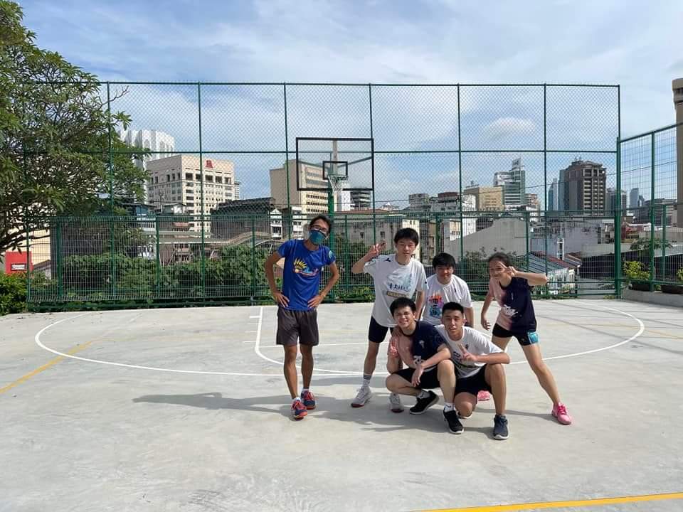 【采访】每天骑自行车到学校上课的那位尊孔体育老师-陈剑平老师。 | 文字碌碌 【采访】每天骑自行车到学校上课的那位尊孔体育老师-陈剑平老师。 | 文字碌碌