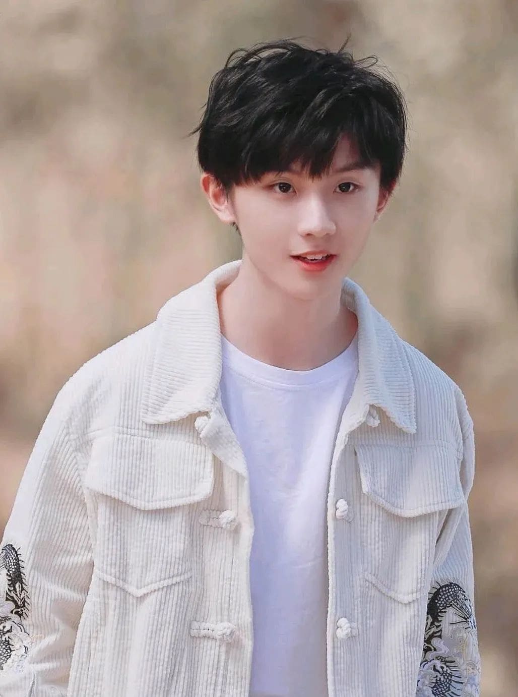 00后 Vs 90后!00后最小的也已经是初中生啦! | 文字碌碌 00后 Vs 90后!00后最小的也已经是初中生啦! | 文字碌碌