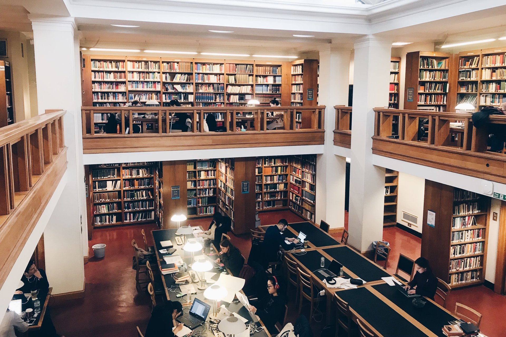 语言学才不是学语言!会很多语言就比较聪明吗? | 文字碌碌 语言学才不是学语言!会很多语言就比较聪明吗? | 文字碌碌