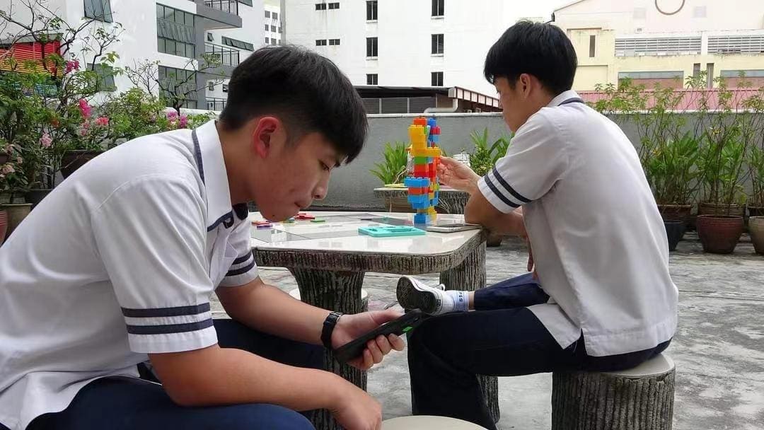 积木堆砌的青春,尊孔独中2023年毕业主题曲——《积忆憧憬》|🎓专访#3 | 文字碌碌 积木堆砌的青春,尊孔独中2023年毕业主题曲——《积忆憧憬》|🎓专访#3 | 文字碌碌