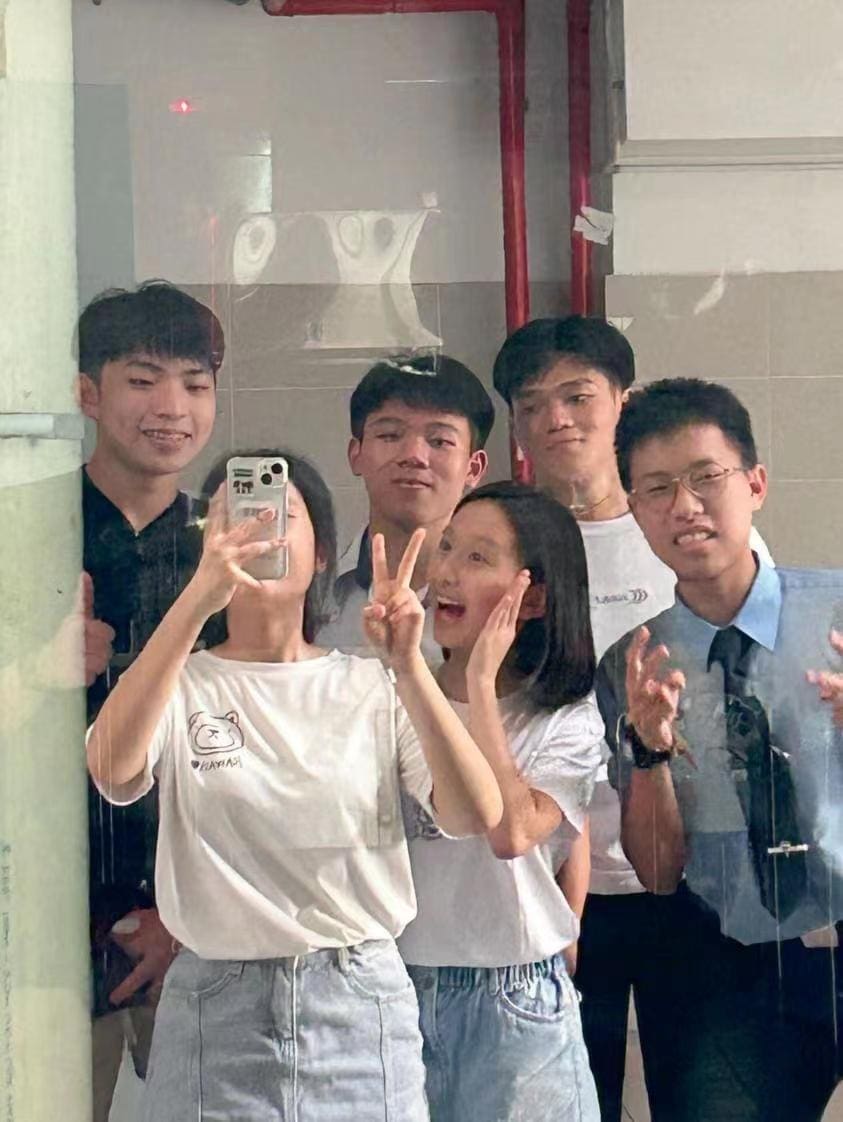 积木堆砌的青春,尊孔独中2023年毕业主题曲——《积忆憧憬》|🎓专访#3 | 文字碌碌 积木堆砌的青春,尊孔独中2023年毕业主题曲——《积忆憧憬》|🎓专访#3 | 文字碌碌