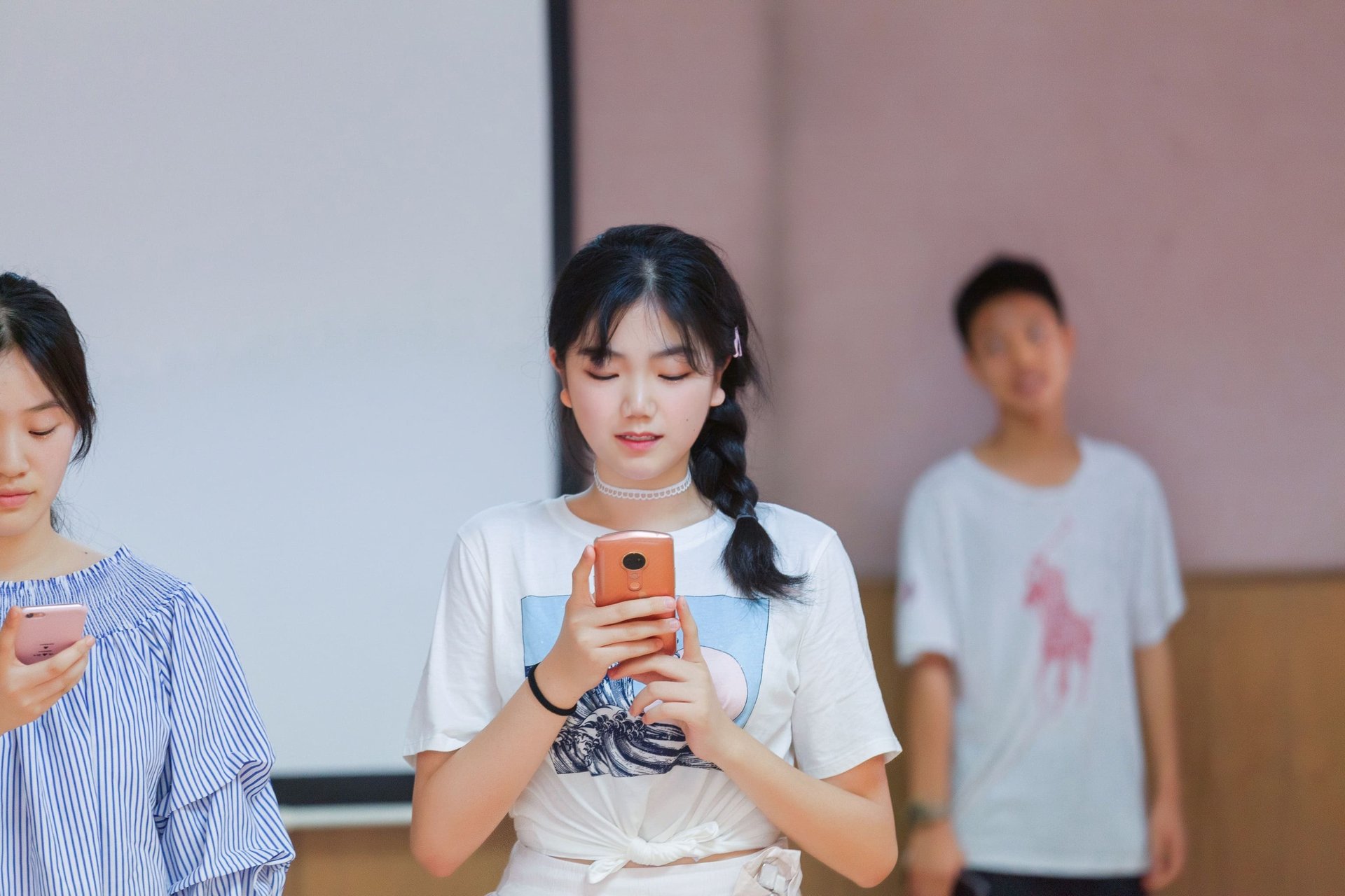 在你的身边,有没有外国朋友来马来西亚独中读书的? | 文字碌碌 在你的身边,有没有外国朋友来马来西亚独中读书的? | 文字碌碌