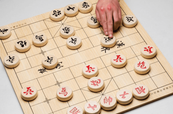 马来西亚中学生最喜欢玩的十个桌游!带你看聚会必不冷场的游戏~ | 文字碌碌 马来西亚中学生最喜欢玩的十个桌游!带你看聚会必不冷场的游戏~