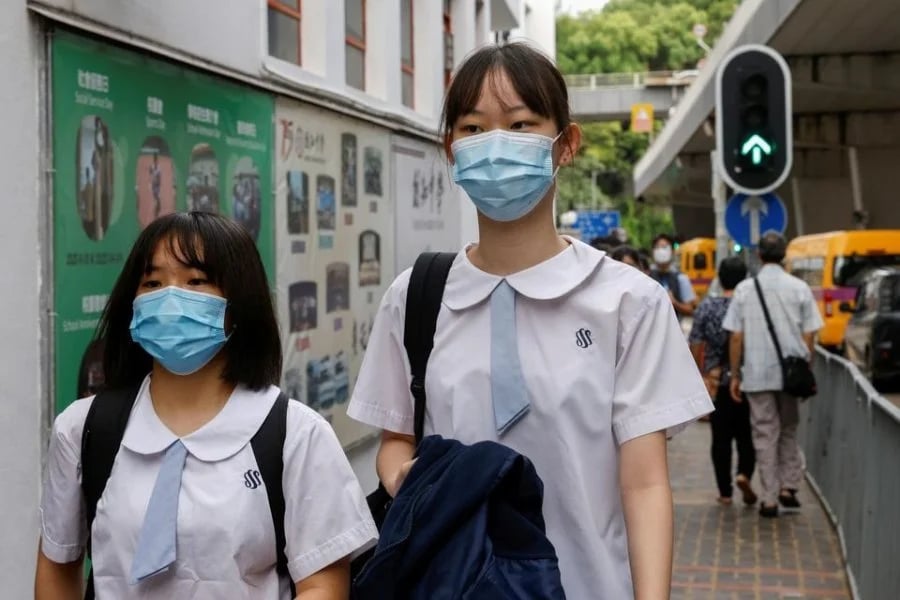 所有人都应该合群?中学生只要融入班上的群体就不会孤独了吗? | 文字碌碌 所有人都应该合群?中学生只要融入班上的群体就不会孤独了吗?