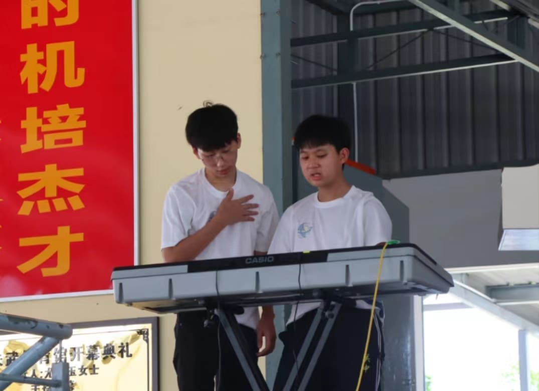 【要有航海侠的精神!】无惧风浪!关丹中华中学2023届毕业主题曲——《海归》|🎓专访 #8 | 文字碌碌 【要有航海侠的精神!】无惧风浪!关丹中华中学2023届毕业主题曲——《海归》|🎓专访 #8 | 文字碌碌