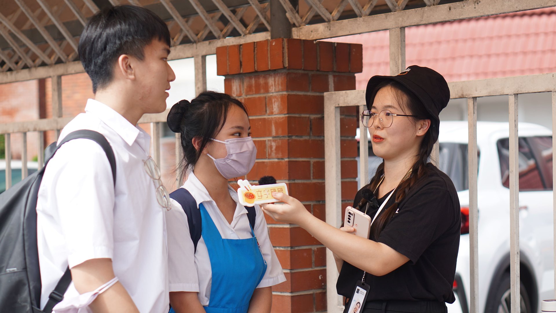 每次街访的时候,小编们都在....?原来小编们最喜欢到这些独中街访? | 文字碌碌 每次街访的时候,小编们都在....?原来小编们最喜欢到这些独中街访?