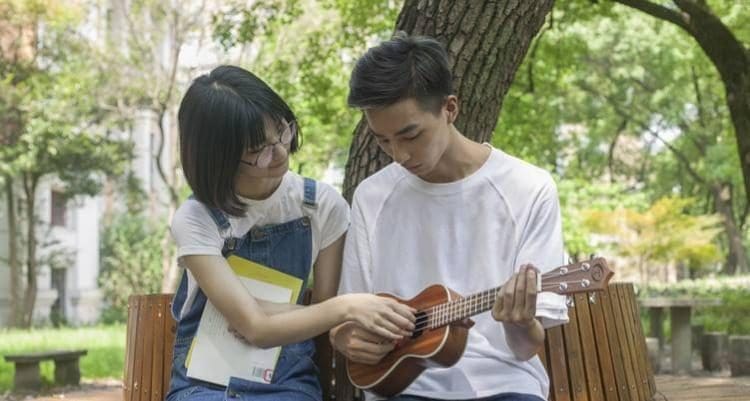 你喜欢的他也在喜欢你?学生双向暗恋的6个表现~ | 文字碌碌 你喜欢的他也在喜欢你?学生双向暗恋的6个表现~ | 文字碌碌