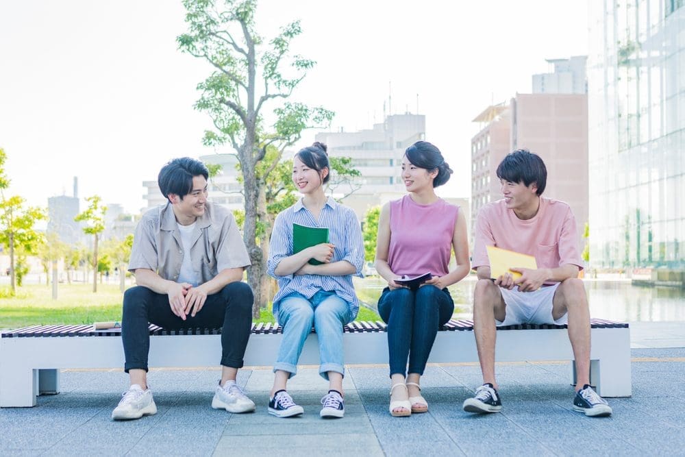 羡慕那个“会说话”的同学?学习这4点你也可以! | 文字碌碌 羡慕那个“会说话”的同学?学习这4点你也可以! | 文字碌碌