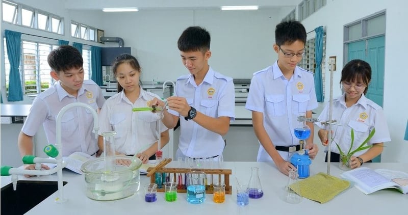 独中生肯定都被问过的问题!我:“你是不是对我有什么误会?” | 文字碌碌 独中生肯定都被问过的问题!我:“你是不是对我有什么误会?” | 文字碌碌