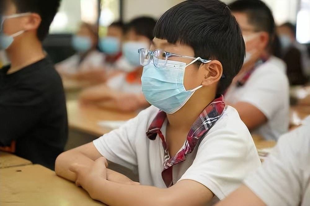盘点那些容易被老师“遗忘”的中等生...10个学生中有5个深有共鸣! | 文字碌碌 盘点那些容易被老师“遗忘”的中等生...10个学生中有5个深有共鸣! | 文字碌碌