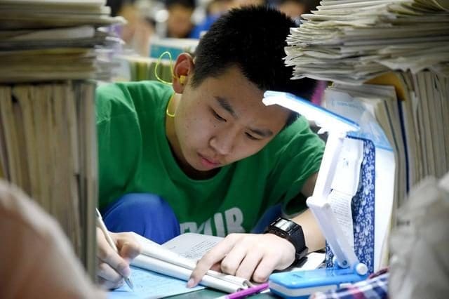 盘点班上的7种学霸同学~原来学霸也有分不同类型! | 文字碌碌 盘点班上的7种学霸同学~原来学霸也有分不同类型! | 文字碌碌