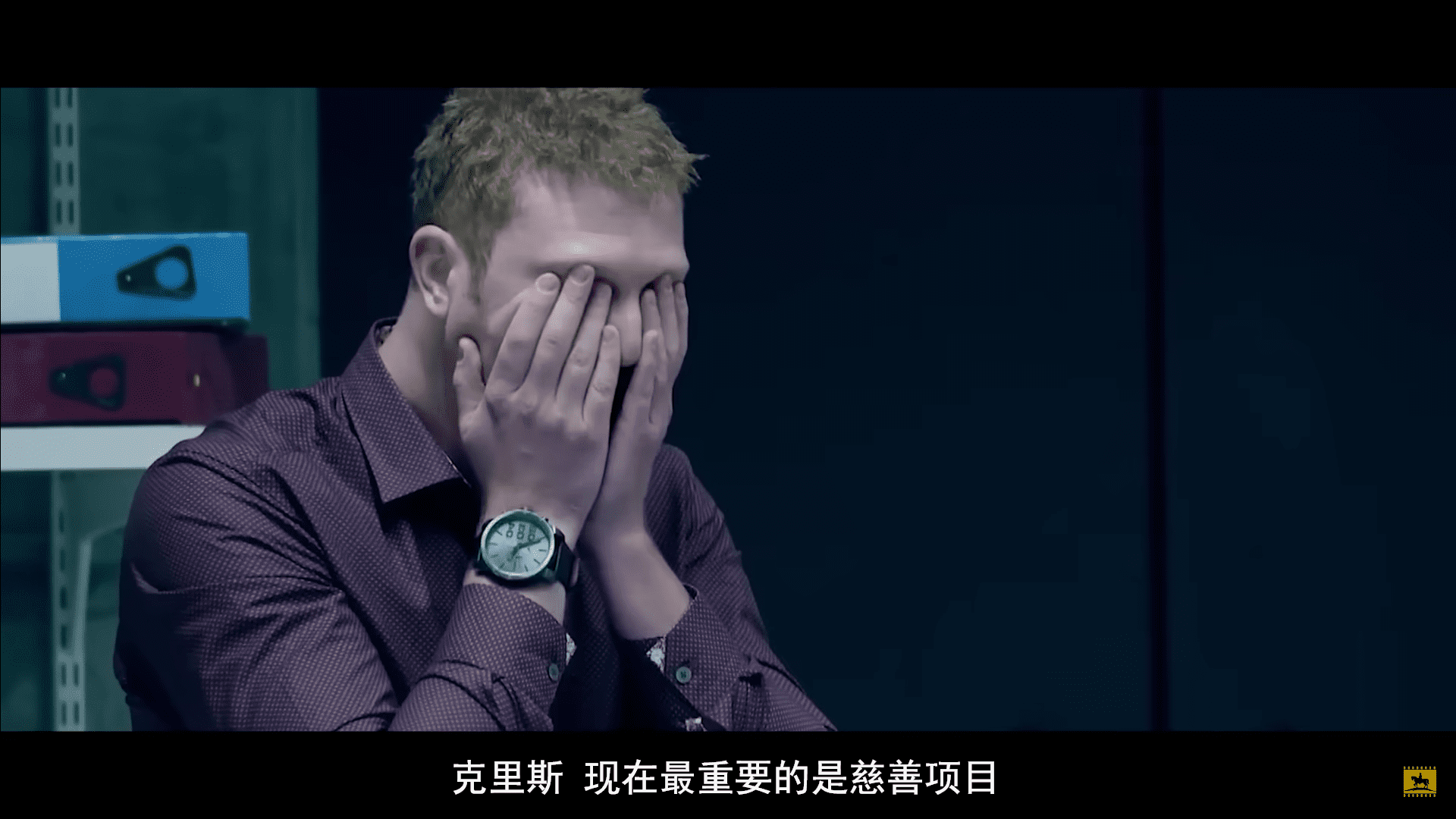 英国著名心理实验证明75分钟就可以把一个普通人变成杀人犯?坚定自己的立场到底是多重要的事情? | 文字碌碌 英国著名心理实验证明75分钟就可以把一个普通人变成杀人犯?坚定自己的立场到底是多重要的事情?