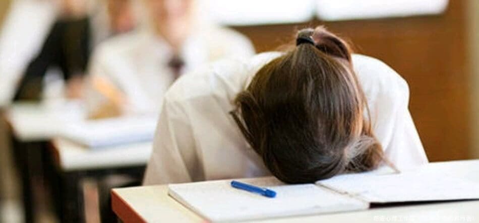 总是因为焦虑睡不好?学生要知道的7个放松技巧! | 文字碌碌 总是因为焦虑睡不好?学生要知道的7个放松技巧! | 文字碌碌