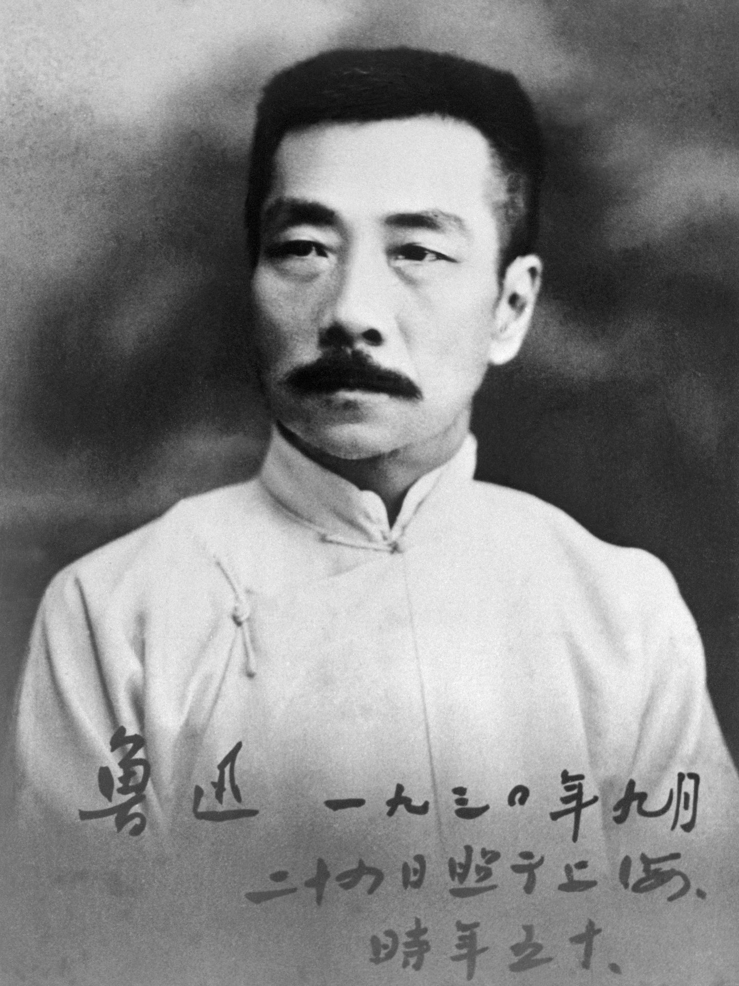 “你还在写爱迪生?”已经过时啦!来看让老师眼前一亮的名人故事! | 文字碌碌 “你还在写爱迪生?”已经过时啦!来看让老师眼前一亮的名人故事! | 文字碌碌