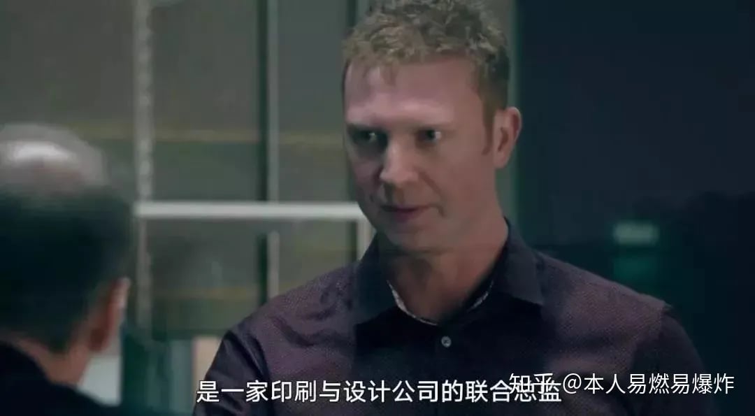 英国著名心理实验证明75分钟就可以把一个普通人变成杀人犯?坚定自己的立场到底是多重要的事情? | 文字碌碌 英国著名心理实验证明75分钟就可以把一个普通人变成杀人犯?坚定自己的立场到底是多重要的事情?