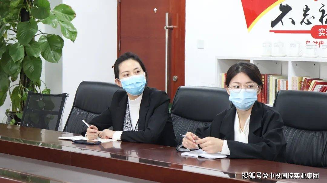 “我大学想念心理学,然后呢?”5个心理学系毕业生可以从事的工作 | 文字碌碌 “我大学想念心理学,然后呢?”5个心理学系毕业生可以从事的工作 | 文字碌碌