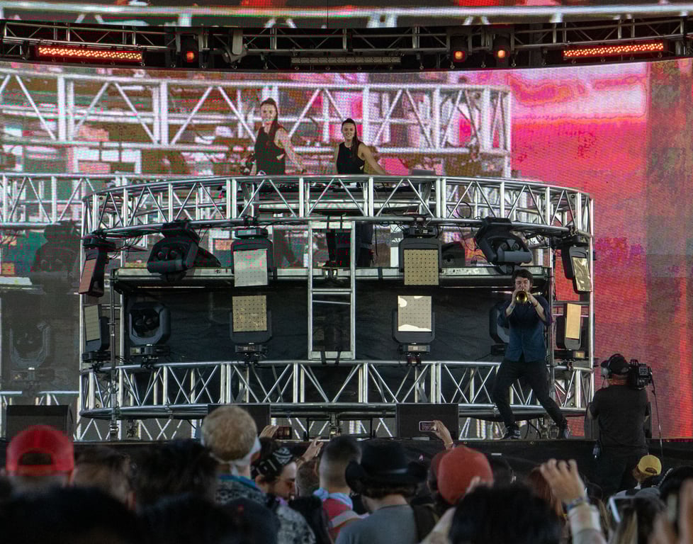 Clozee with Blakan Bump