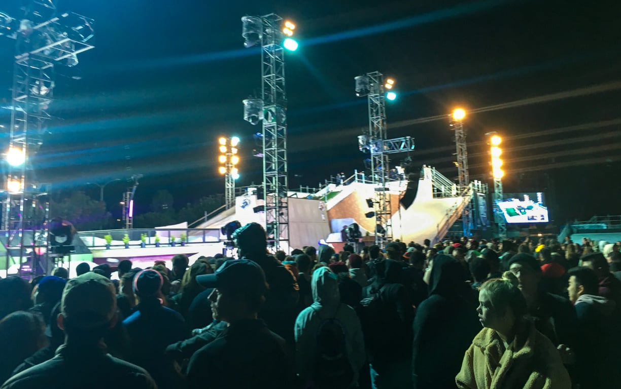 Snowboarding at Air & Style