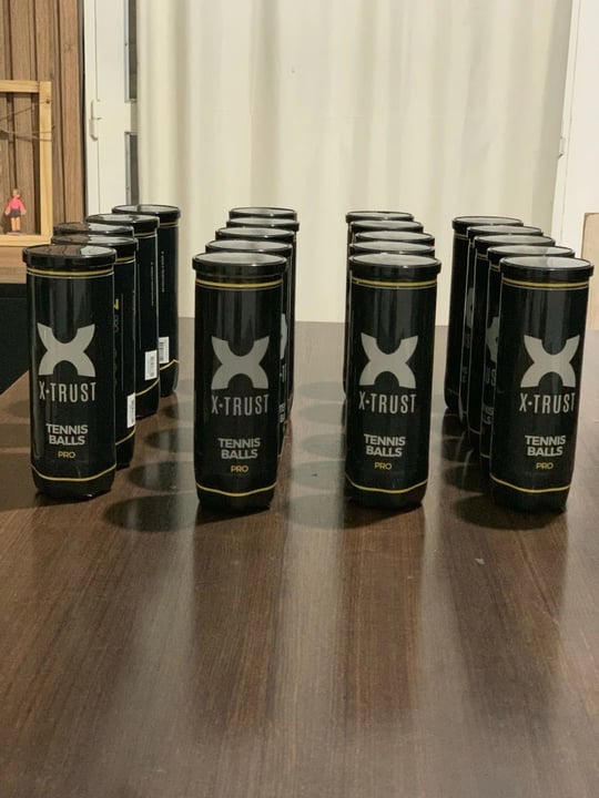 Tubo XTRUST · 3 pelotas — foto 2 de 2
