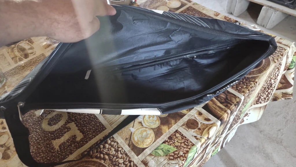 Funda completa con tira y cierre — foto 2 de 2