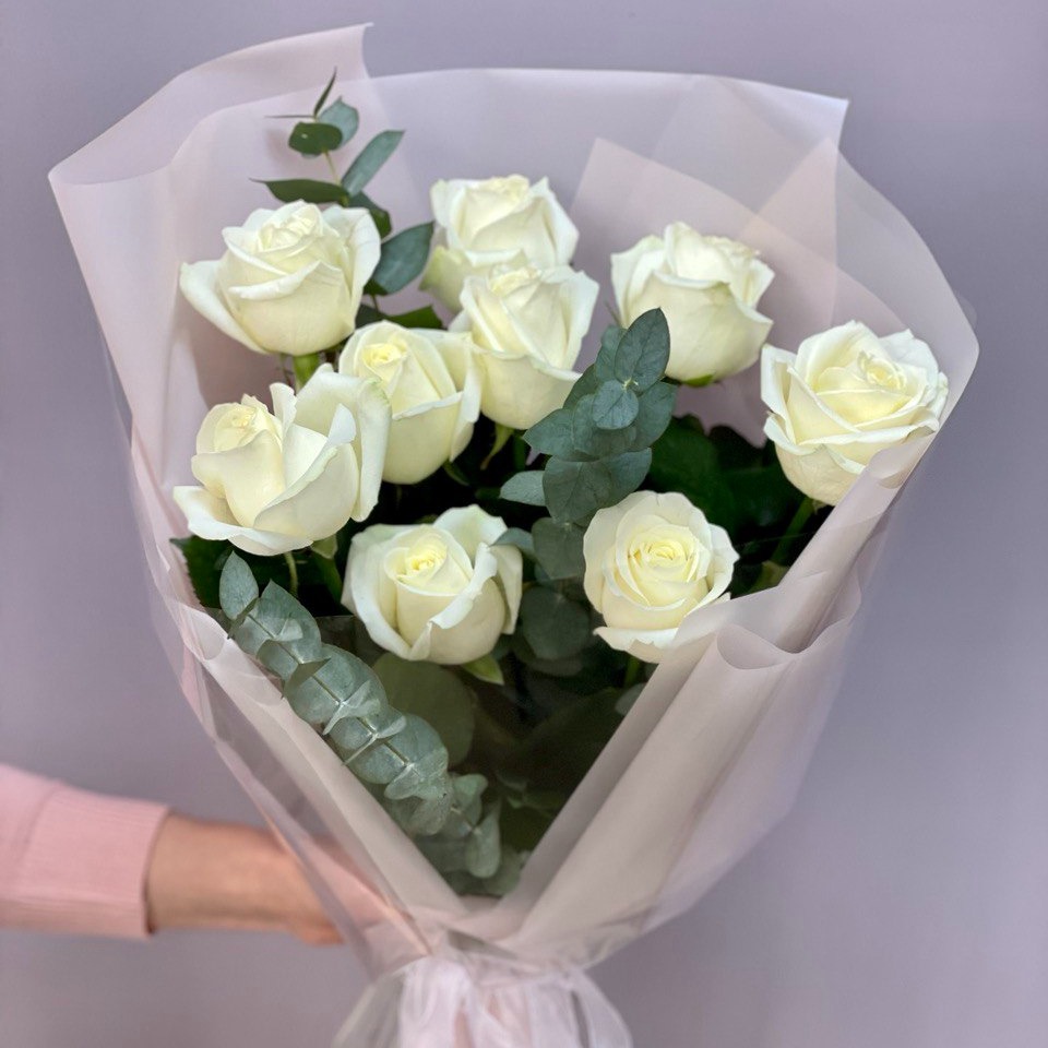 Bouquet 'White Rose' - order and send for 48 $ with same day delivery ...