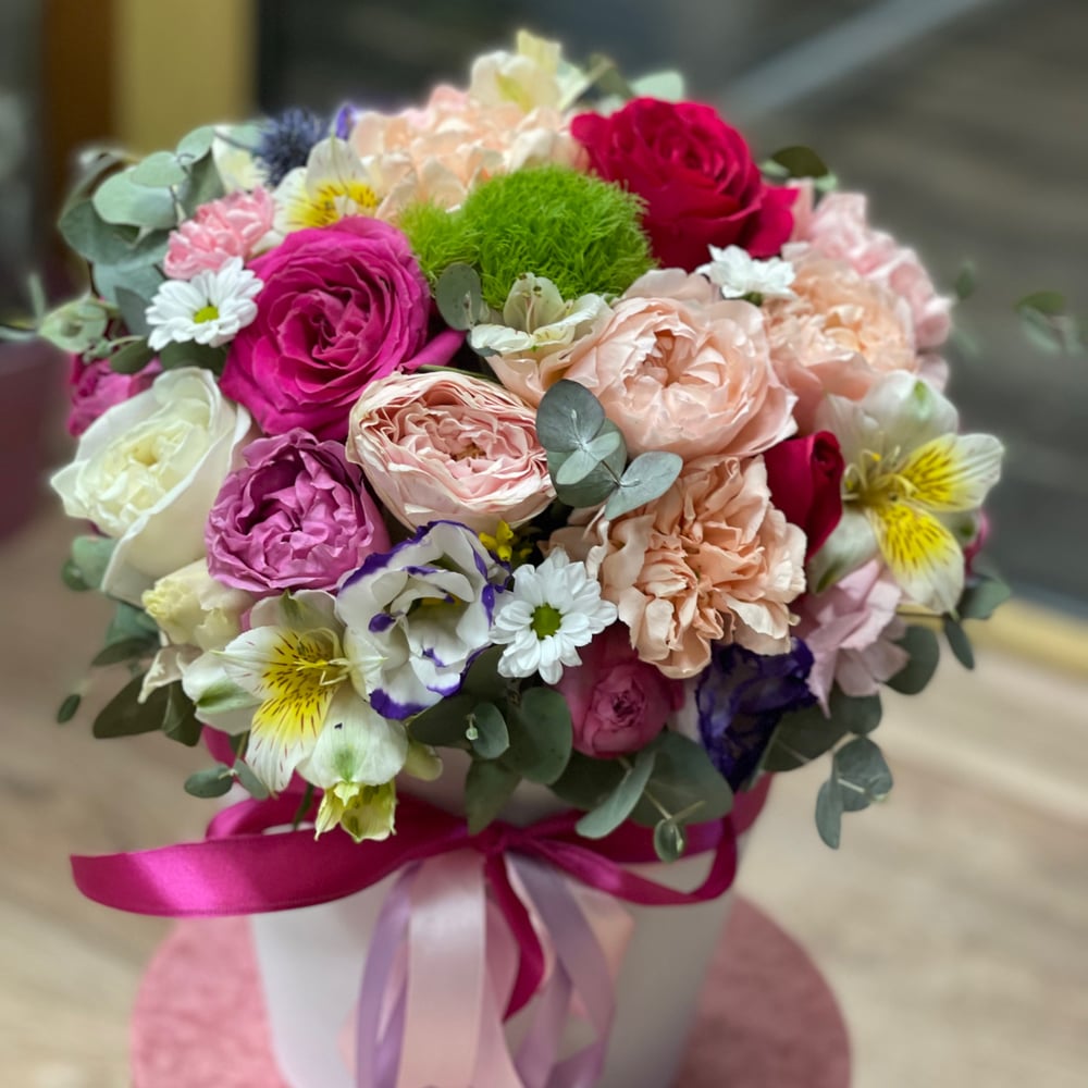 Mix of flowers in a box order and send for 109 with same day