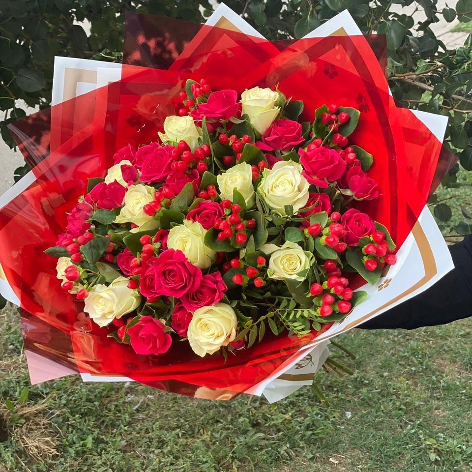 Композиция «Букет для подруги» из роз - заказать и купить за 2 810 ₽ с ...