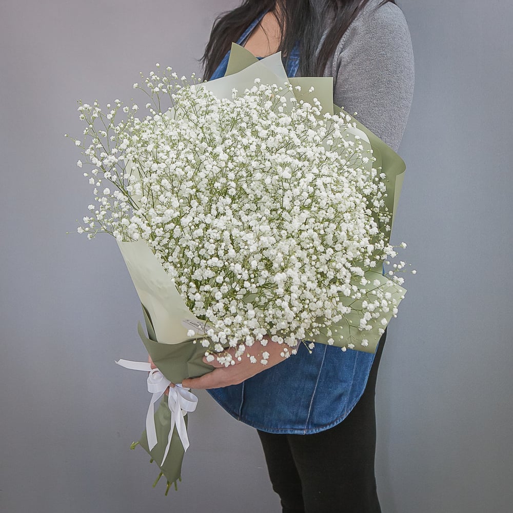 Bouquet of 11 white gypsophila flowers - order and send for 56