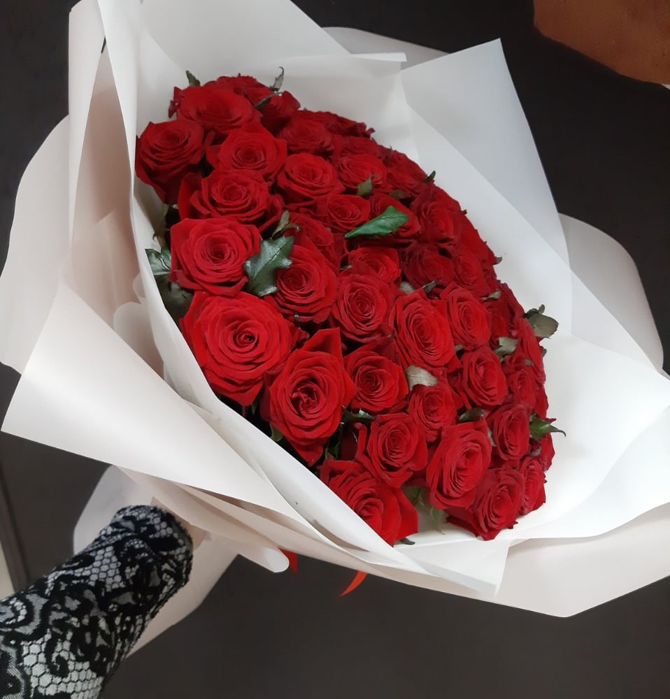 Bouquet '51 roses' - order and send for 67 $ with same day delivery -  MyGlobalFlowers