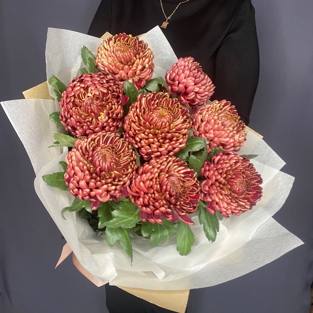 Bouquet 'Chrysanthemum Bigoudi 7 pcs' - order and send for 33 $ with same  day delivery - MyGlobalFlowers