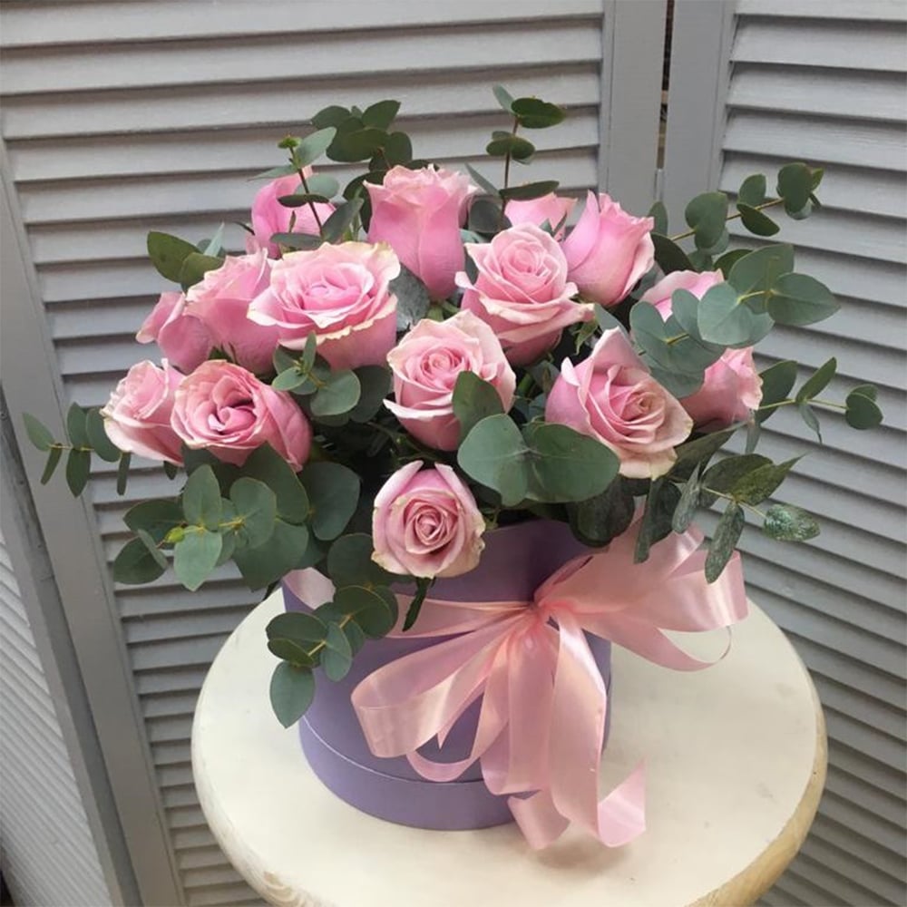 Roses in a deals box
